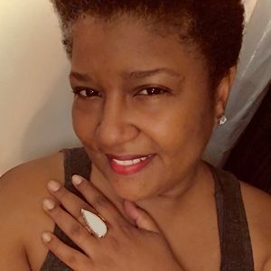 Meet your Posher, Theresa nicole